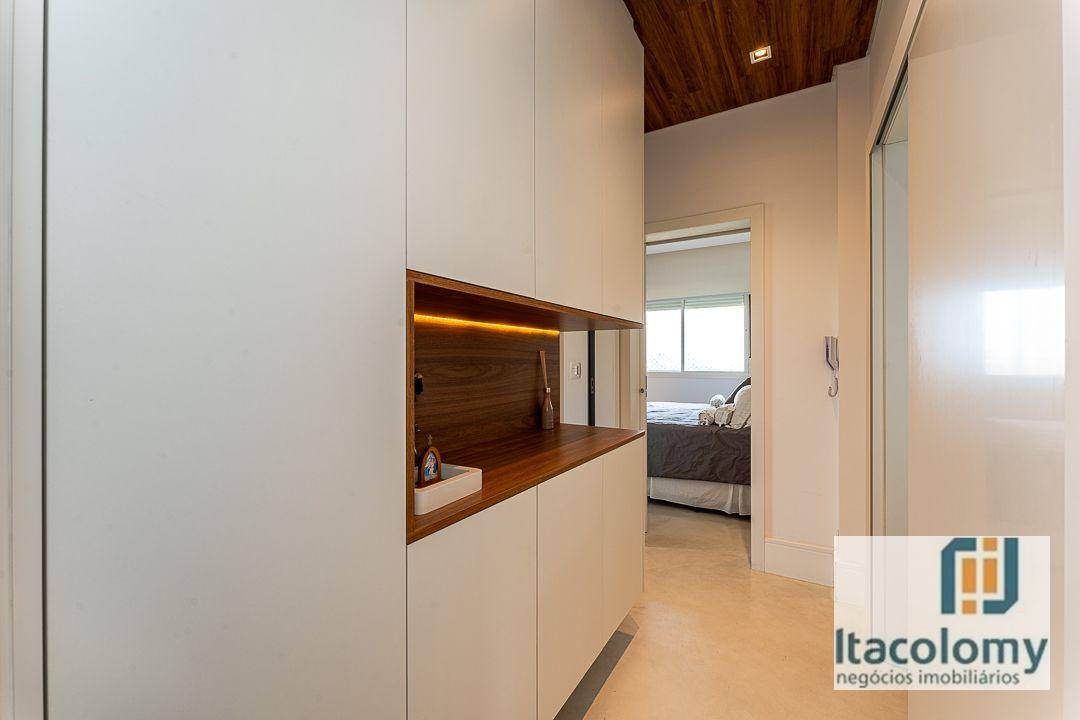 Apartamento à venda com 3 quartos, 168m² - Foto 6