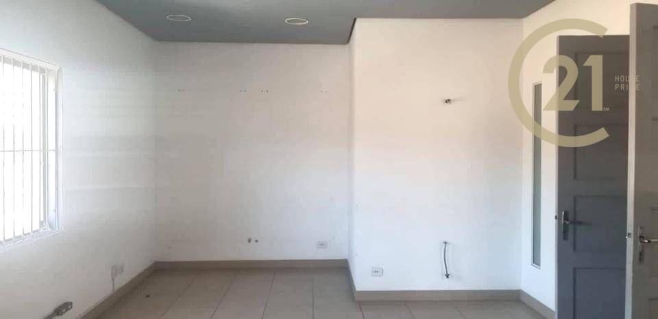 Sobrado à venda com 9 quartos, 325m² - Foto 15