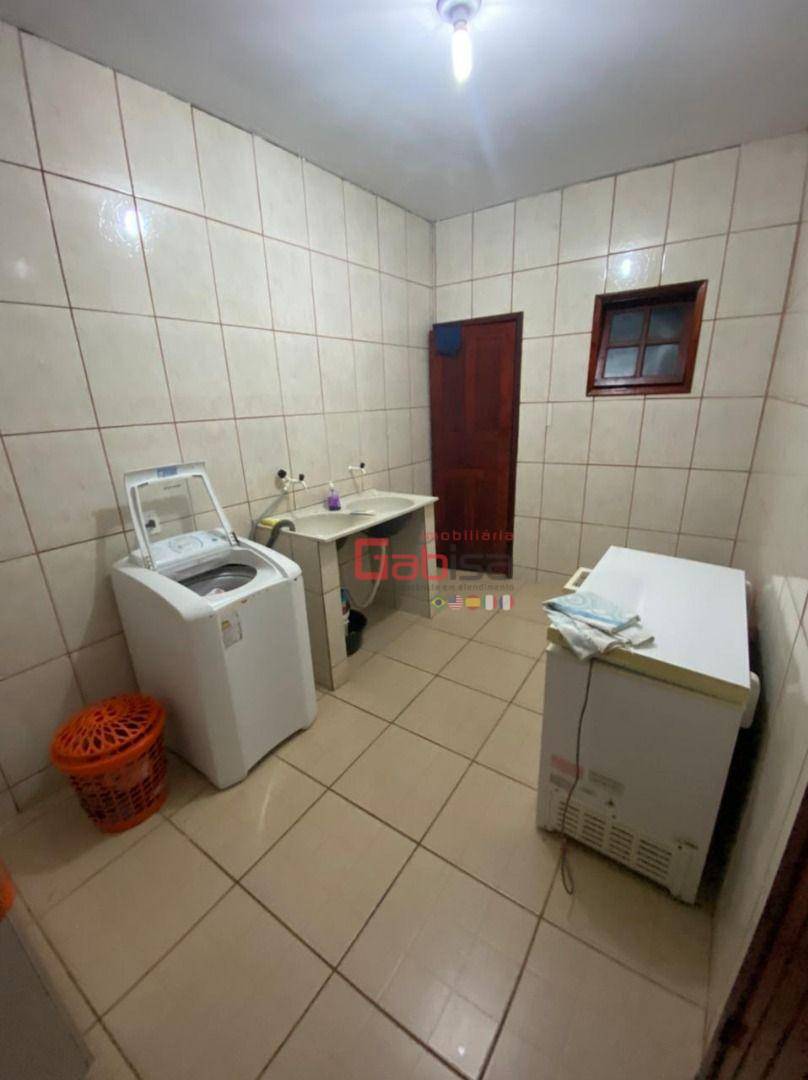 Casa à venda com 3 quartos, 300m² - Foto 6