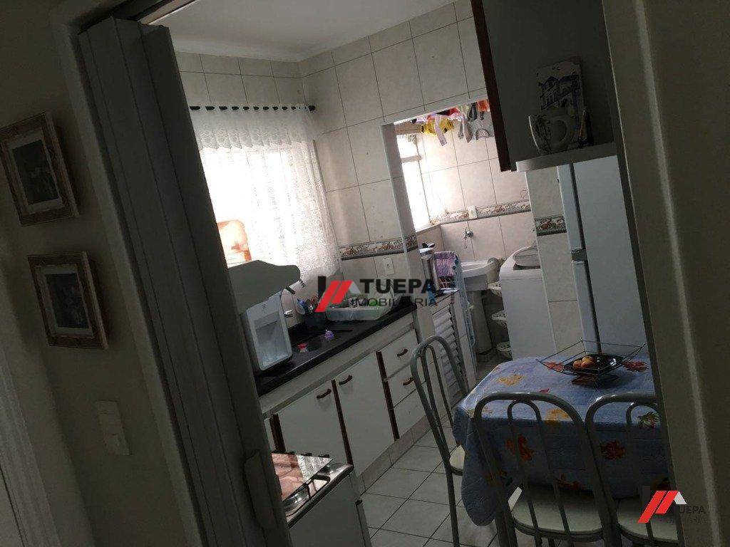 Apartamento à venda com 2 quartos, 64m² - Foto 10