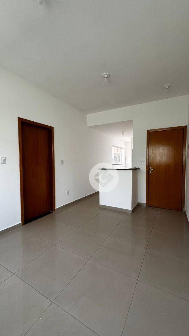 Apartamento para alugar com 3 quartos, 80m² - Foto 2