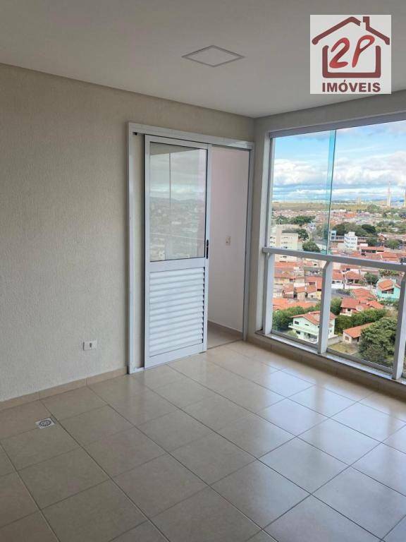 Apartamento à venda com 3 quartos, 97m² - Foto 3