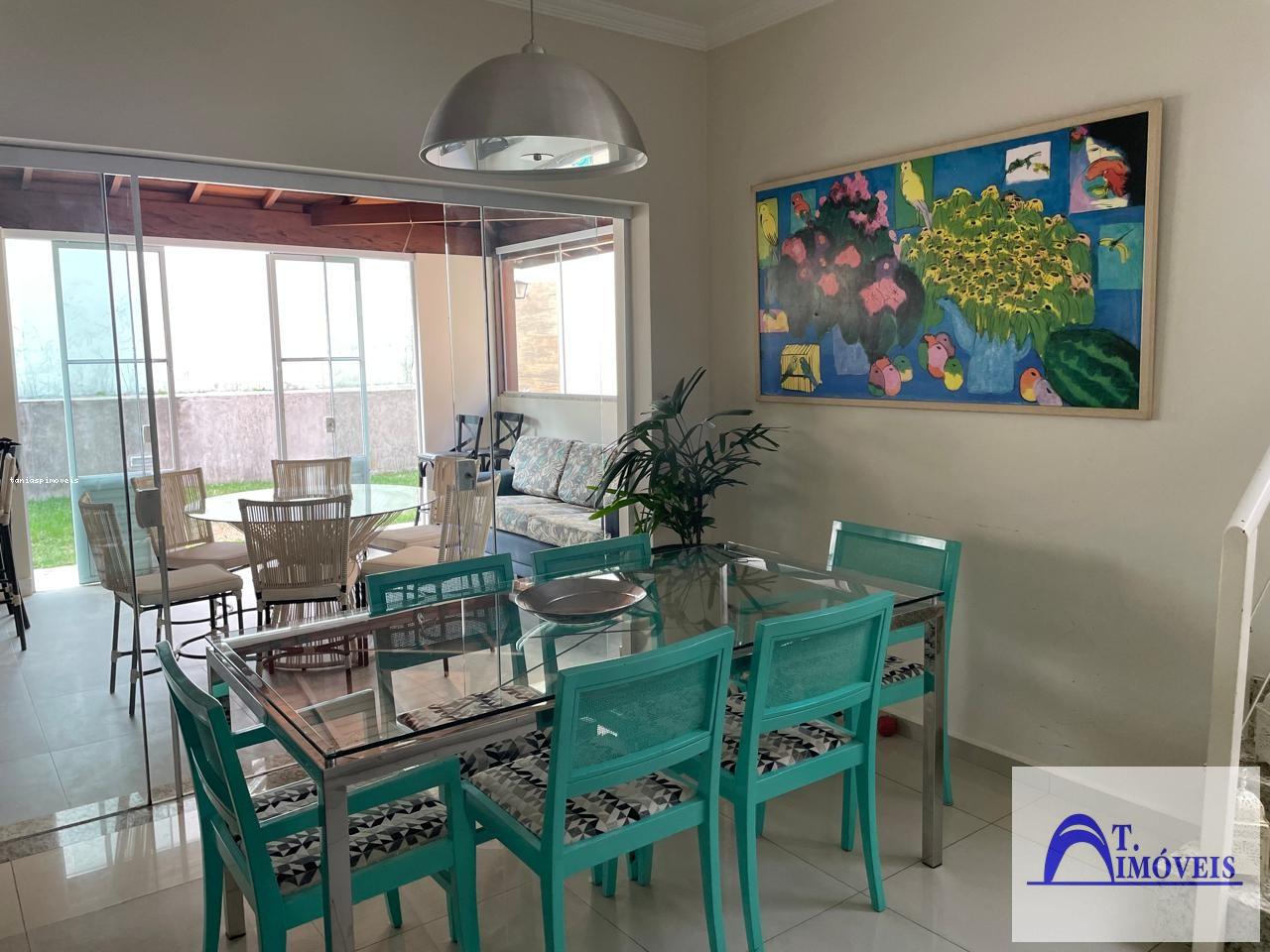 Casa, 3 quartos, 200 m² - Foto 1