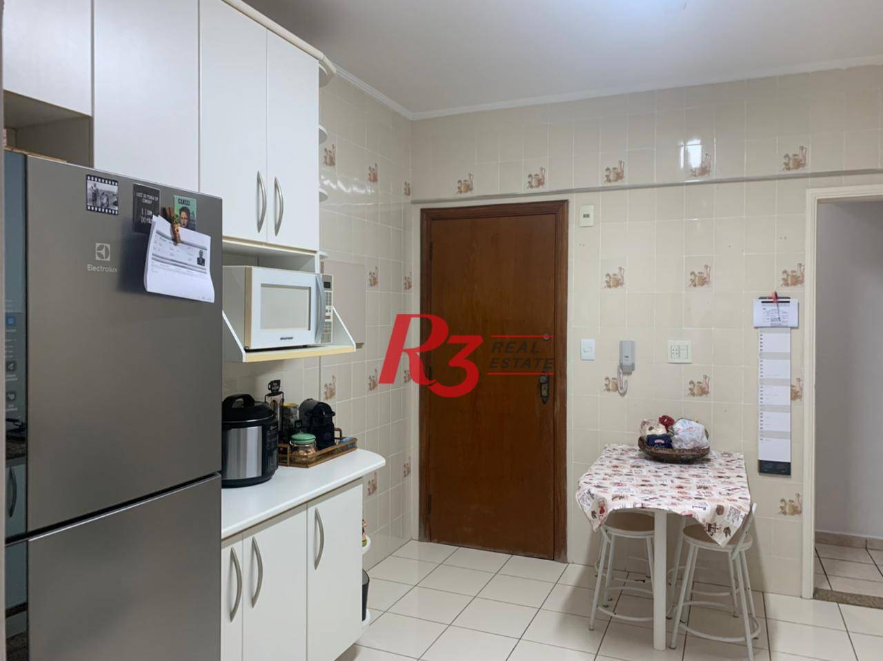 Apartamento à venda com 2 quartos, 70m² - Foto 6