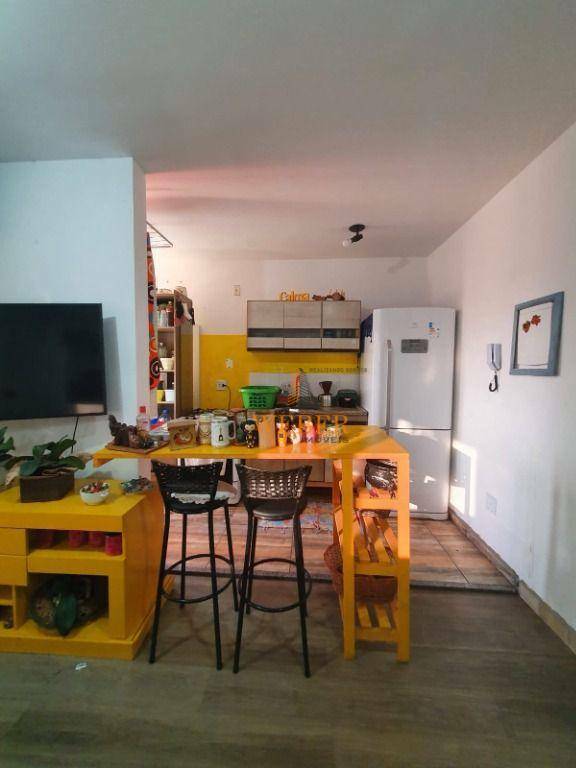 Apartamento à venda com 2 quartos, 47m² - Foto 7