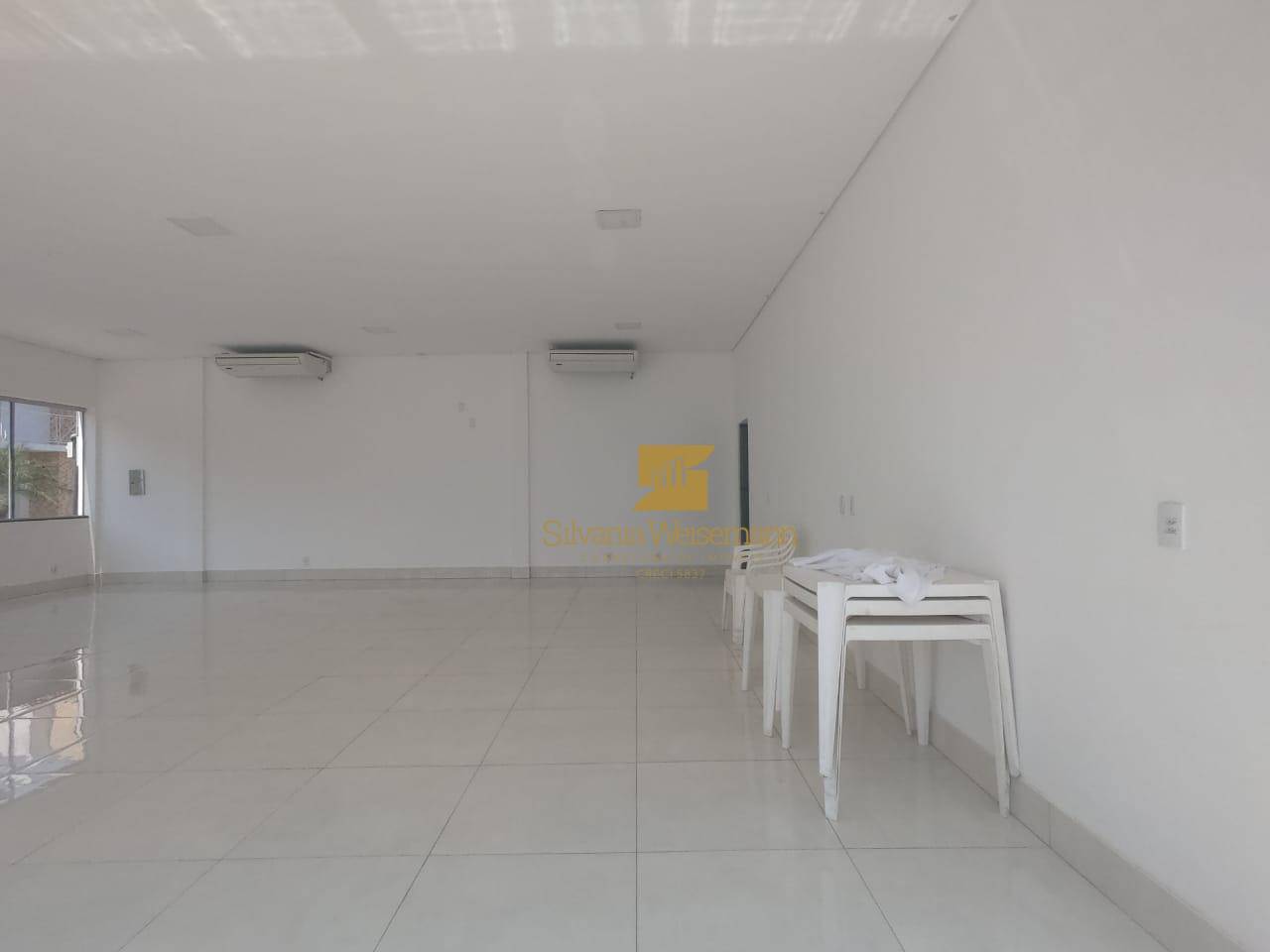 Casa à venda e aluguel com 3 quartos, 180m² - Foto 19