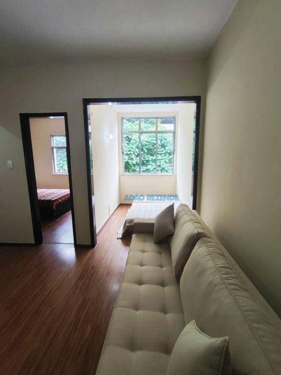 Apartamento à venda com 1 quarto, 38m² - Foto 4