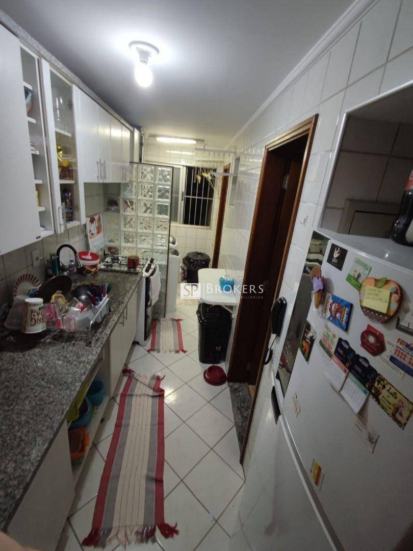 Apartamento à venda com 3 quartos, 80m² - Foto 6