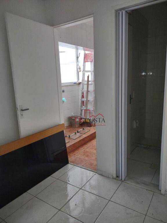 Apartamento à venda com 2 quartos, 75m² - Foto 26