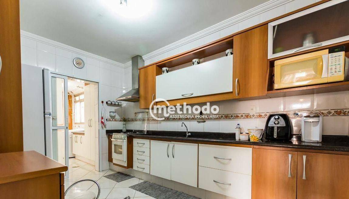 Apartamento à venda com 3 quartos, 123m² - Foto 12