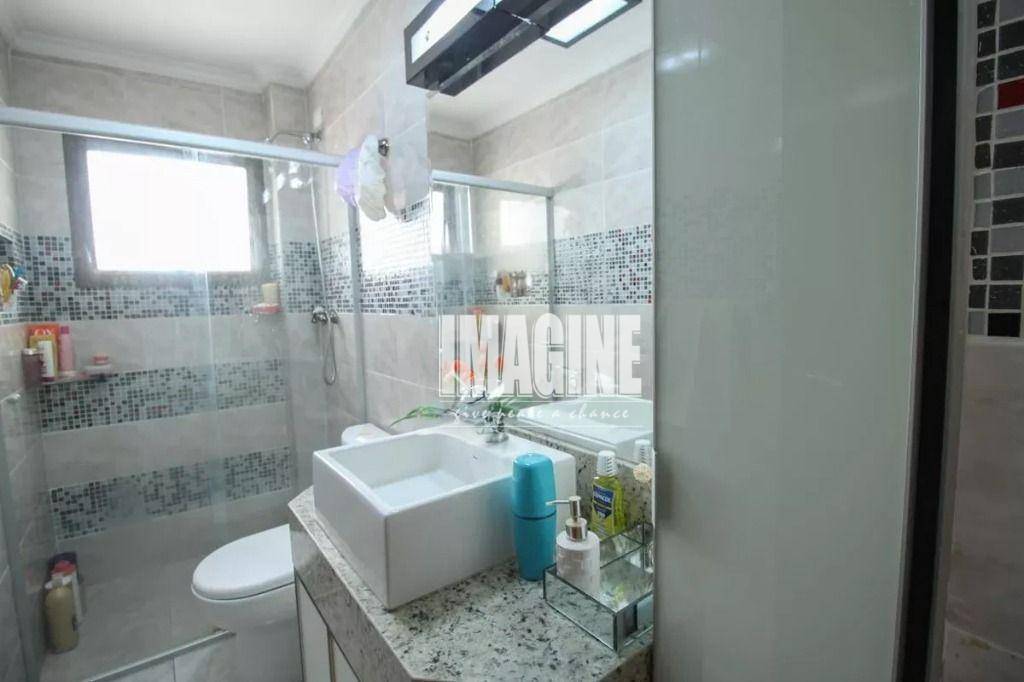 Apartamento à venda com 3 quartos, 135m² - Foto 14