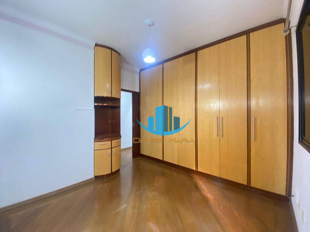 Apartamento à venda com 3 quartos, 110m² - Foto 11