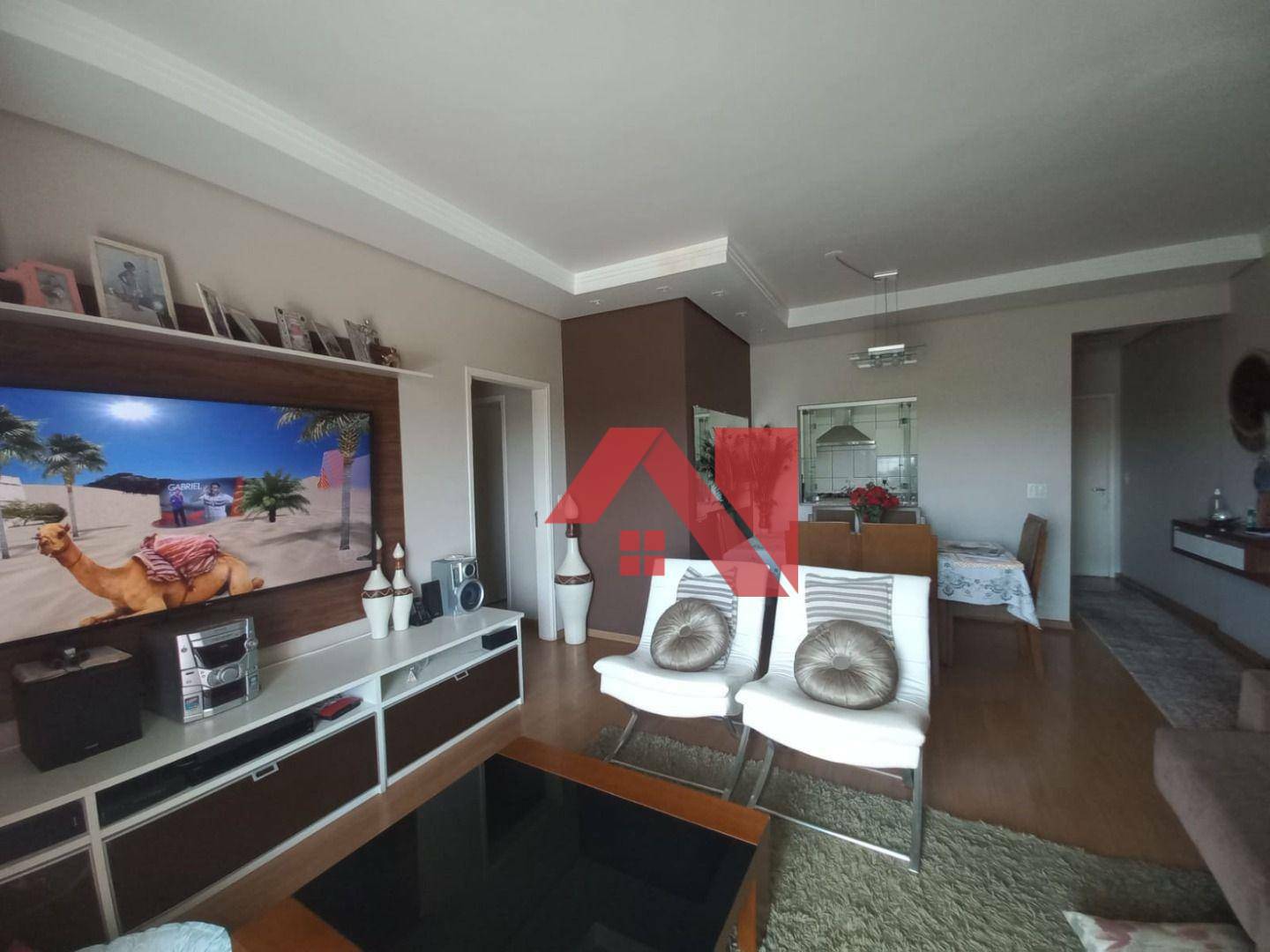 Apartamento à venda com 3 quartos, 116m² - Foto 1