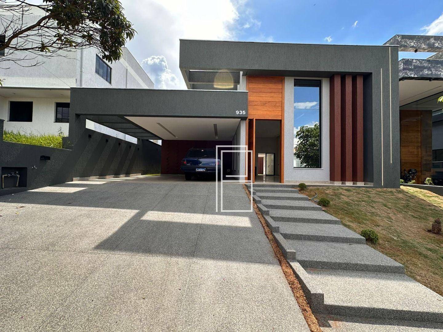 Casa de Condomínio à venda com 3 quartos, 217m² - Foto 2