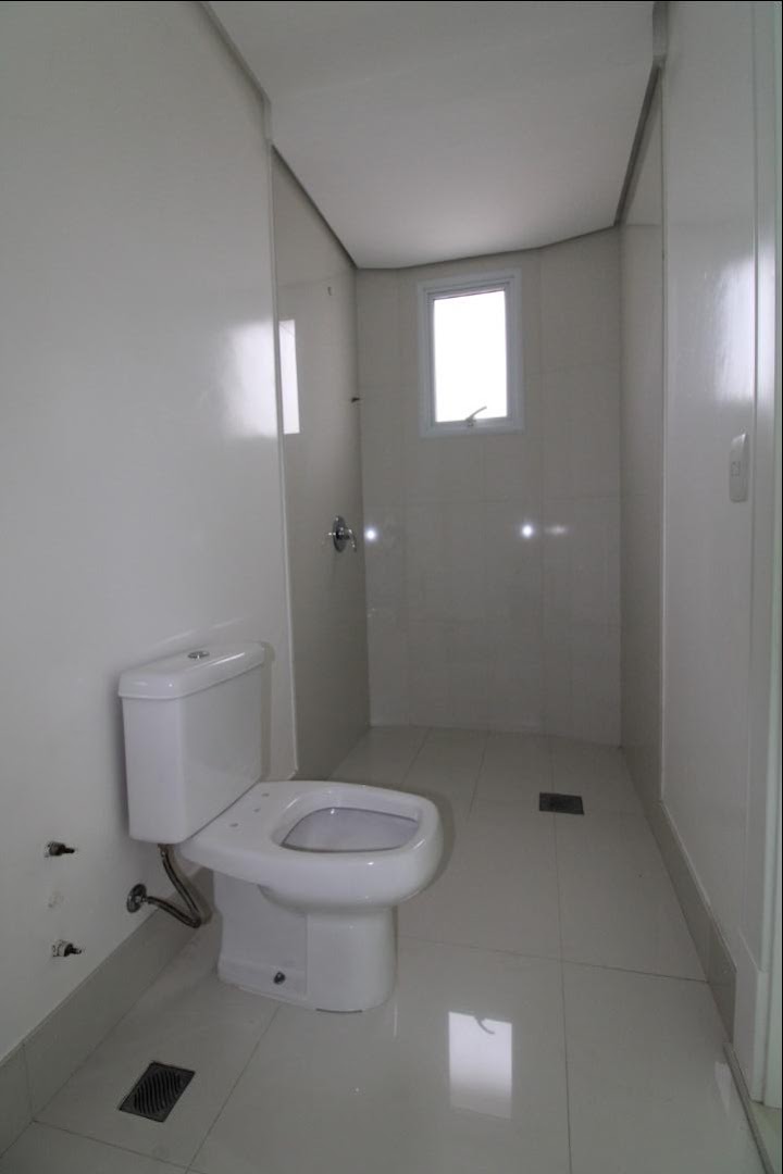 Apartamento à venda com 4 quartos, 233m² - Foto 22