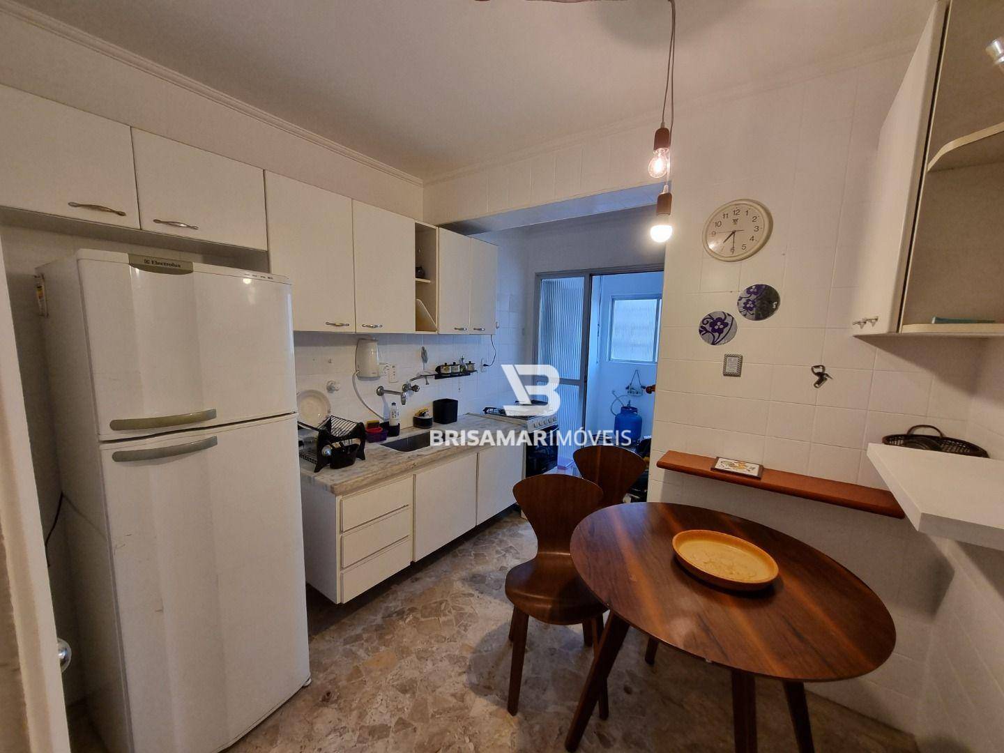 Apartamento à venda com 2 quartos, 75m² - Foto 11