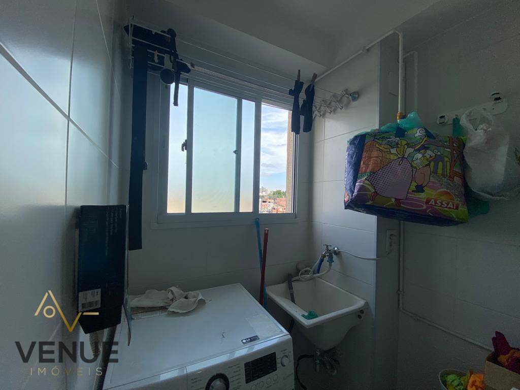 Apartamento à venda com 2 quartos, 40m² - Foto 9