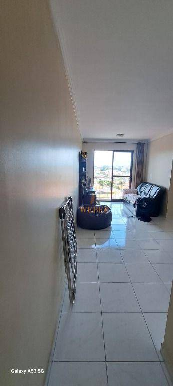 Apartamento à venda com 3 quartos, 61m² - Foto 17