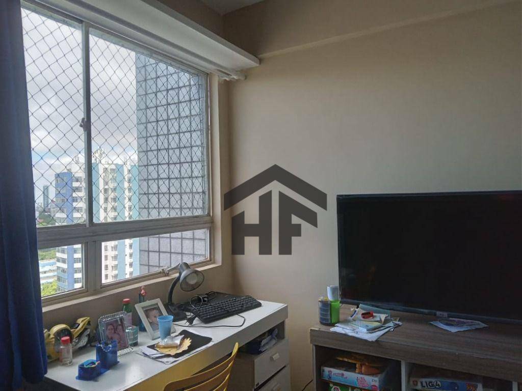 Apartamento à venda com 5 quartos, 247m² - Foto 7