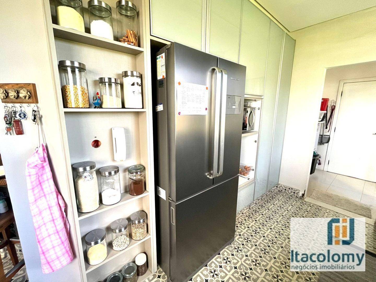 Apartamento à venda com 3 quartos, 212m² - Foto 38