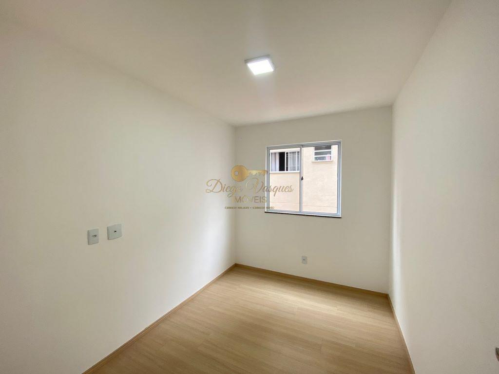 Apartamento à venda com 2 quartos, 58m² - Foto 4