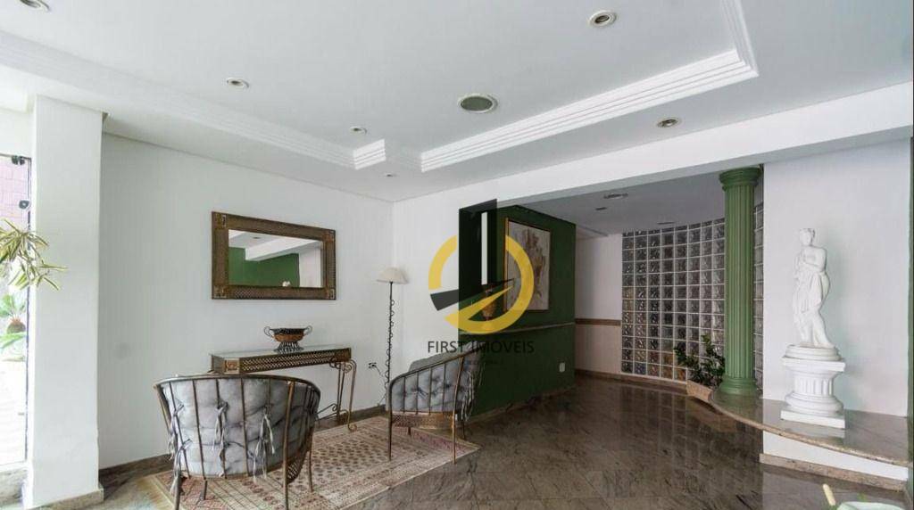 Apartamento à venda com 2 quartos, 64m² - Foto 13