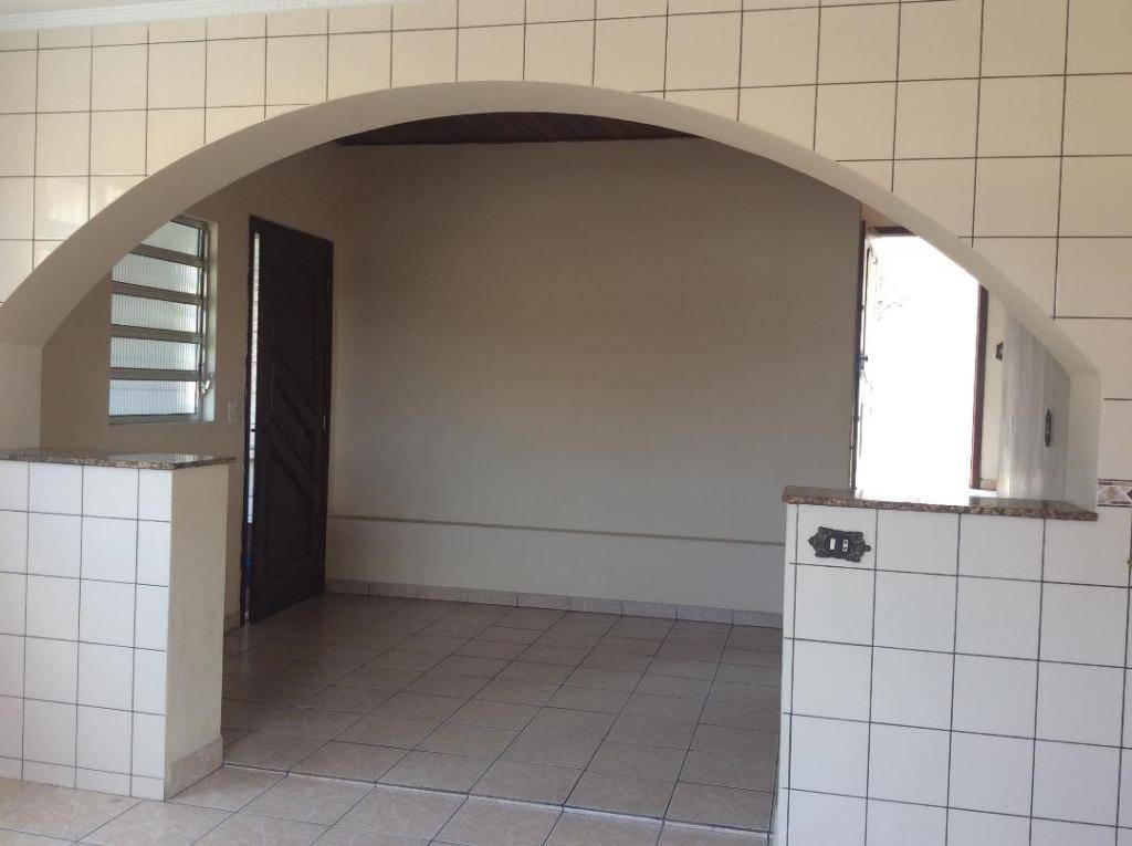 Sobrado à venda com 2 quartos, 380m² - Foto 3