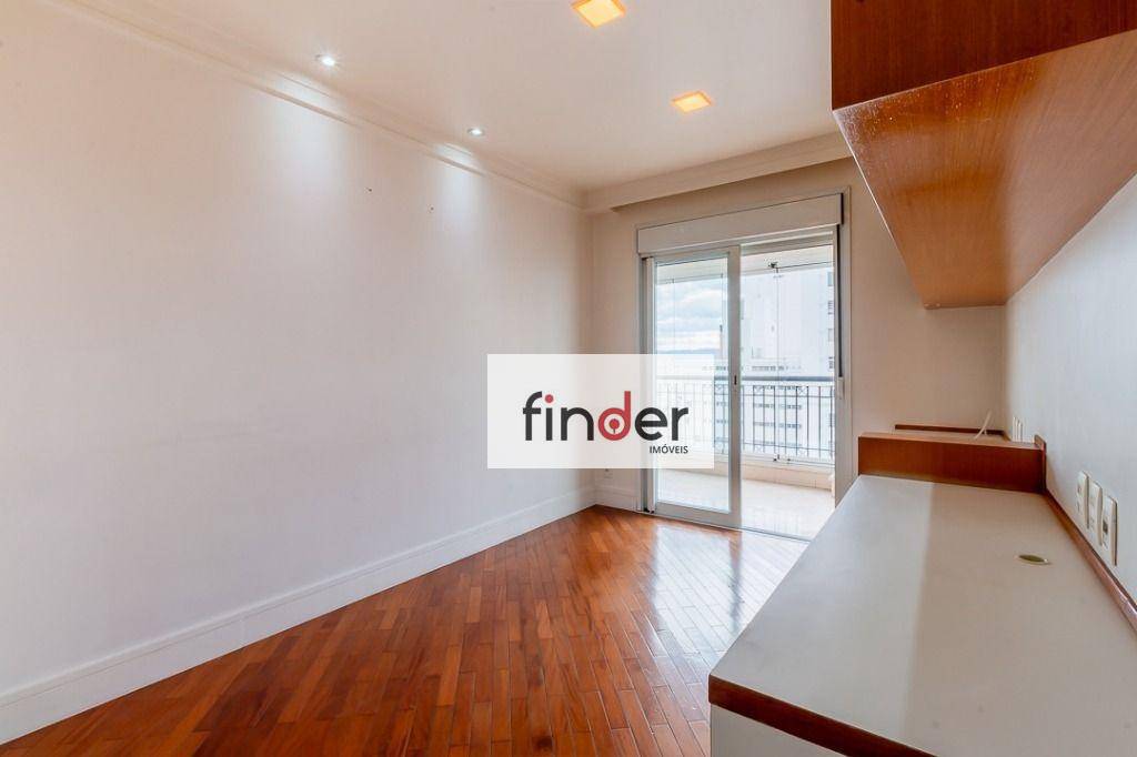 Apartamento à venda com 3 quartos, 230m² - Foto 19