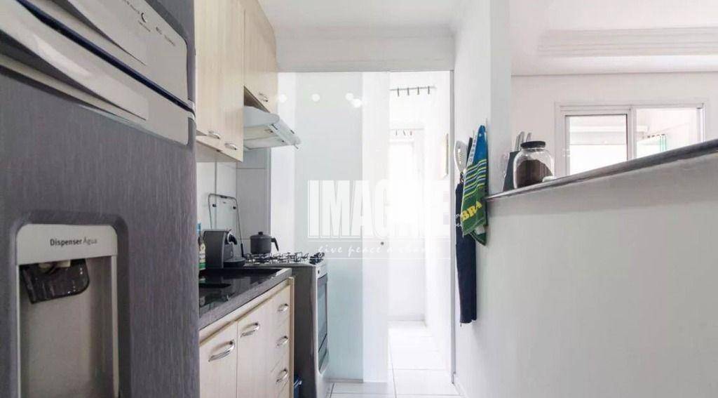 Apartamento à venda com 2 quartos, 50m² - Foto 7