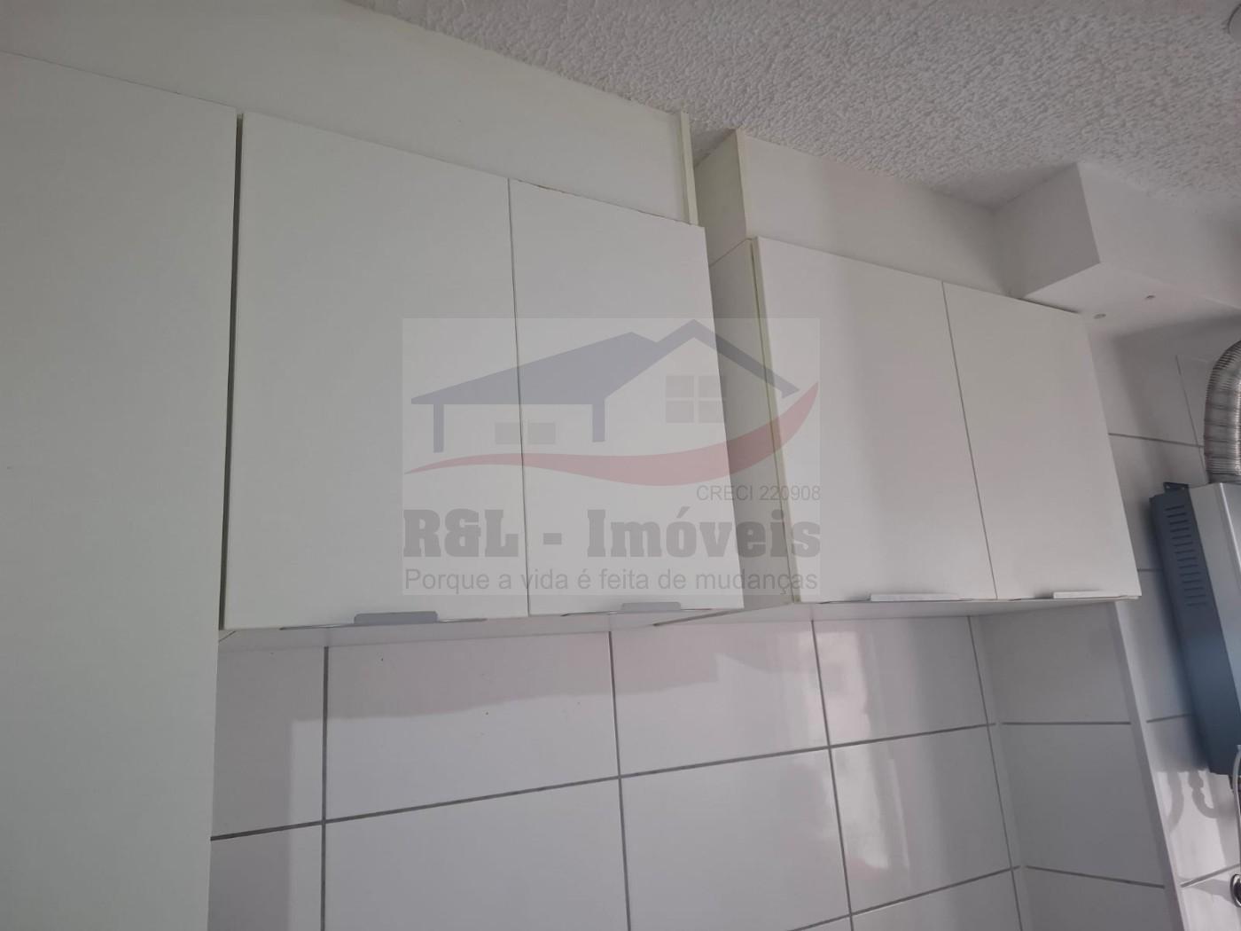 Apartamento para alugar com 2 quartos, 41m² - Foto 9