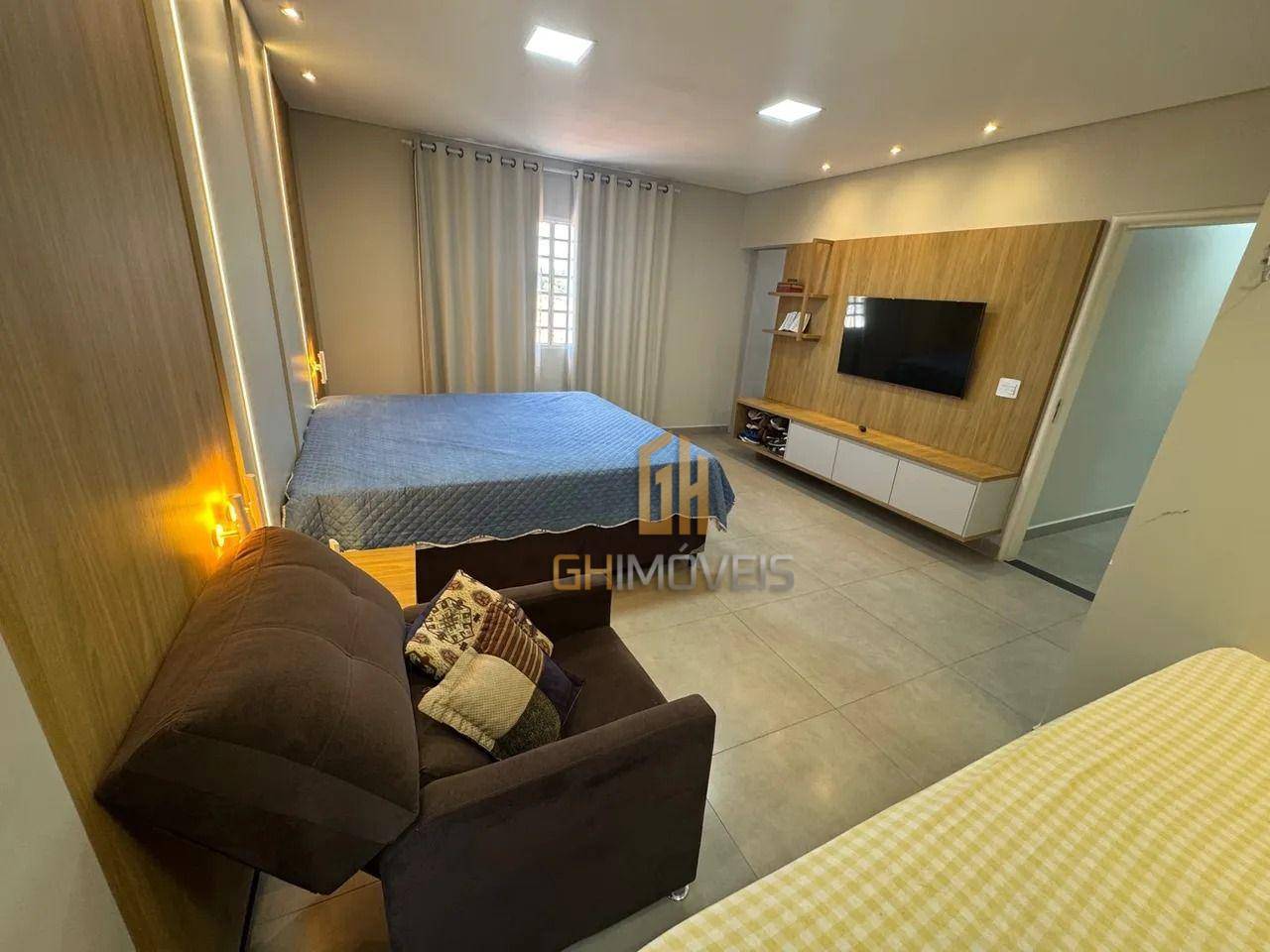Casa à venda com 4 quartos, 302m² - Foto 14