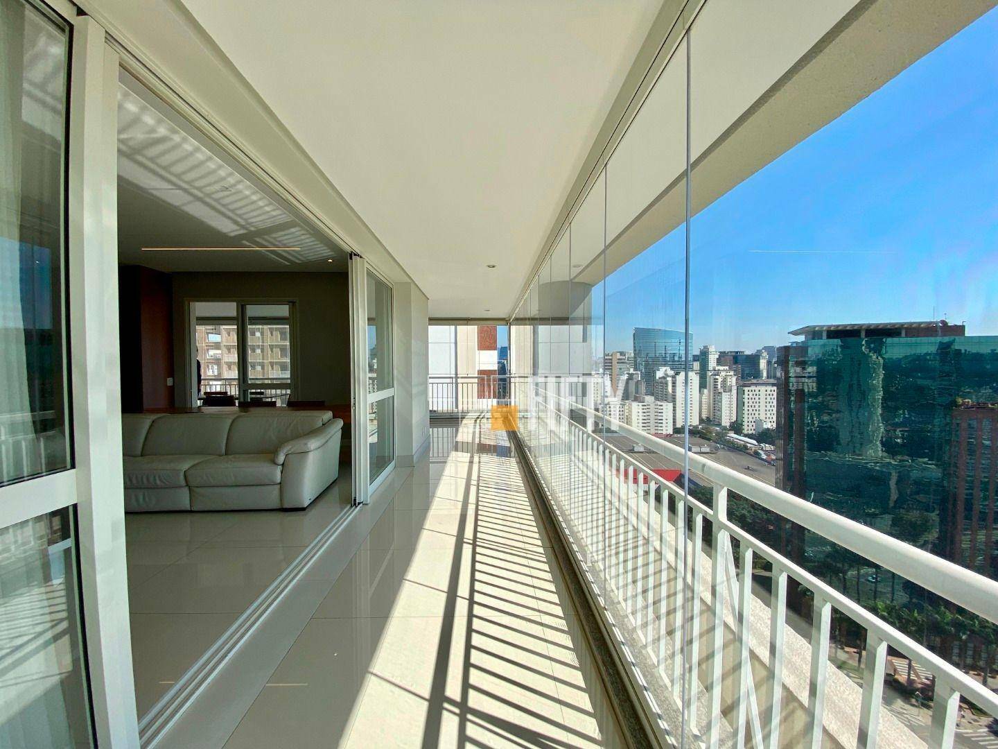 Apartamento para alugar com 3 quartos, 238m² - Foto 19