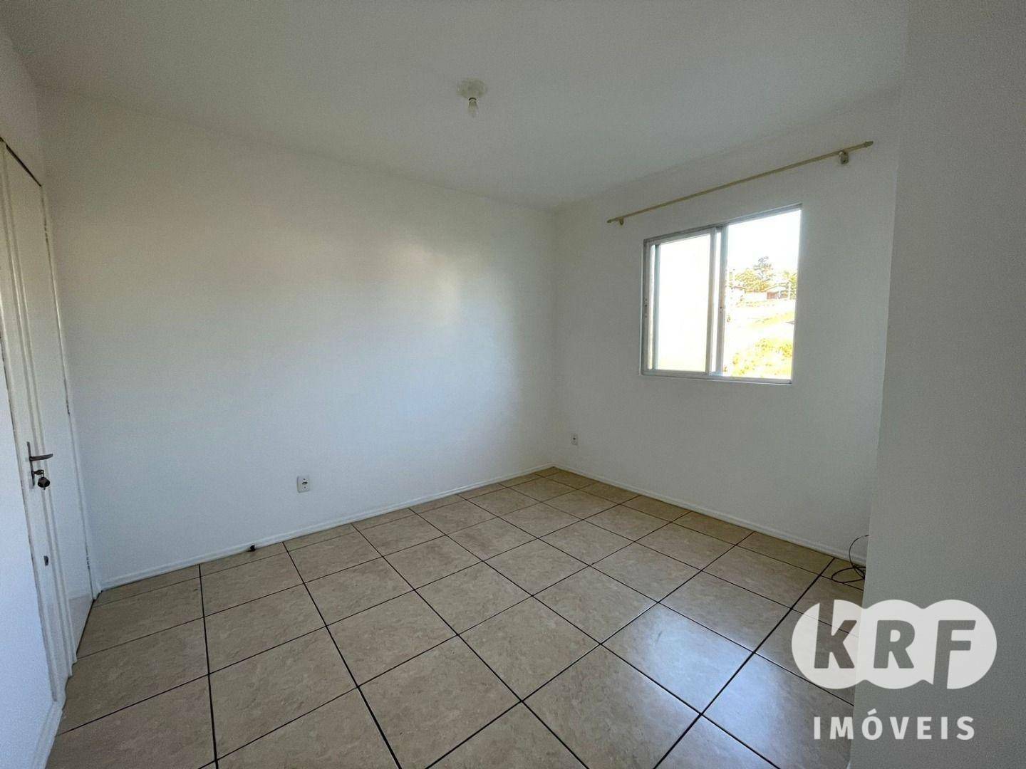 Apartamento à venda com 2 quartos, 59m² - Foto 2