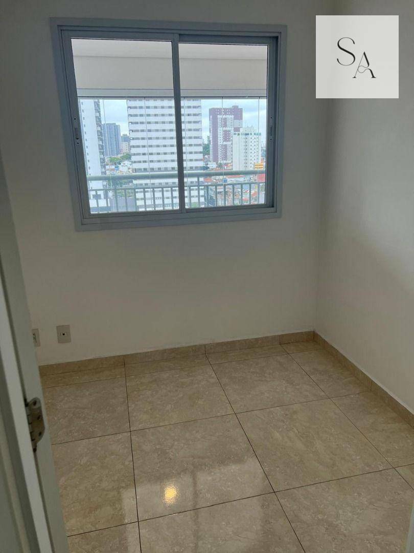 Apartamento à venda com 2 quartos, 70m² - Foto 13