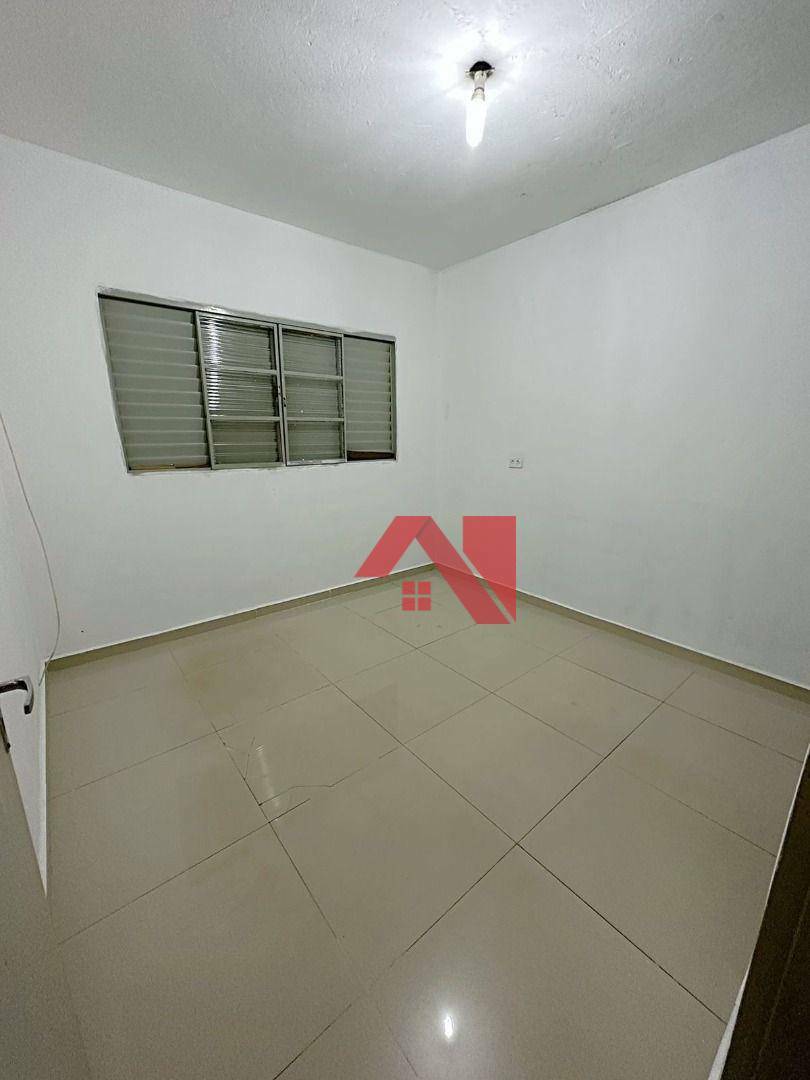 Sobrado à venda com 4 quartos, 198m² - Foto 3