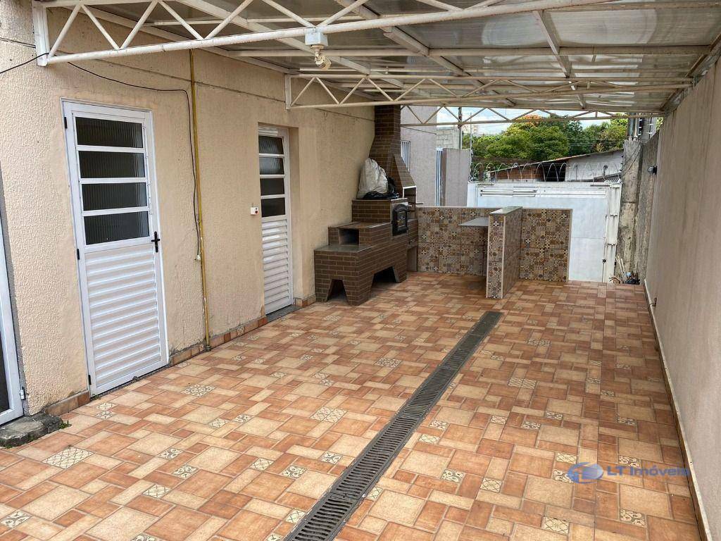 Apartamento à venda com 2 quartos, 64m² - Foto 17