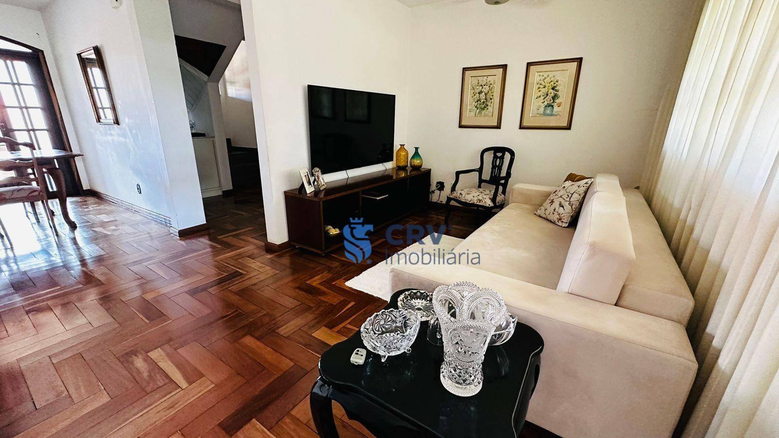 Sobrado à venda com 3 quartos, 150m² - Foto 2