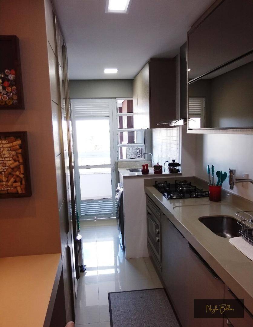 Apartamento à venda com 3 quartos, 91m² - Foto 3