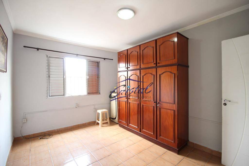 Casa à venda com 3 quartos, 181m² - Foto 35