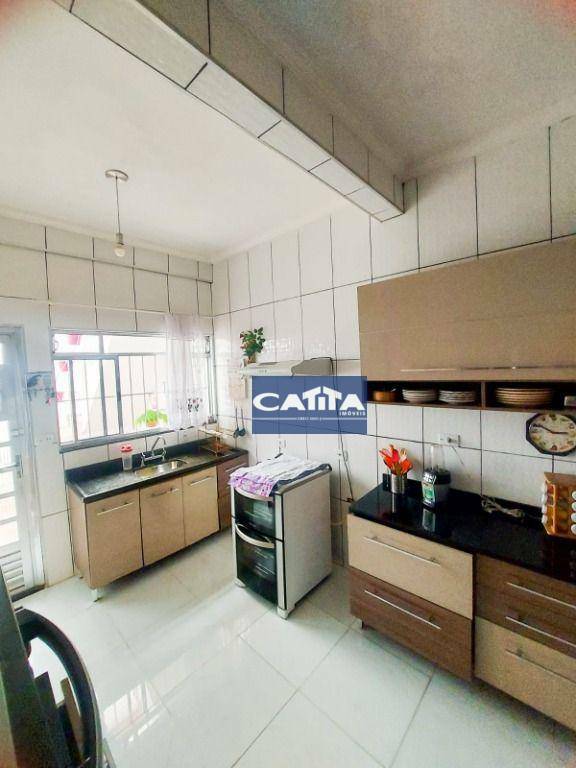 Casa à venda com 4 quartos, 200m² - Foto 25