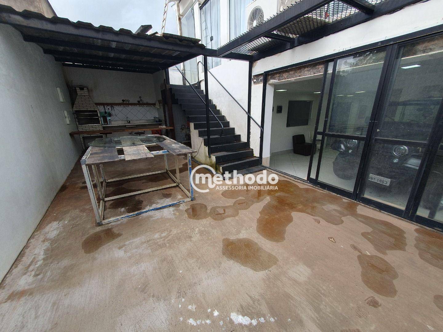 Casa à venda e aluguel com 1 quarto, 300m² - Foto 14