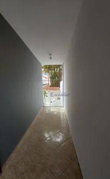 Sobrado à venda com 3 quartos, 200m² - Foto 12