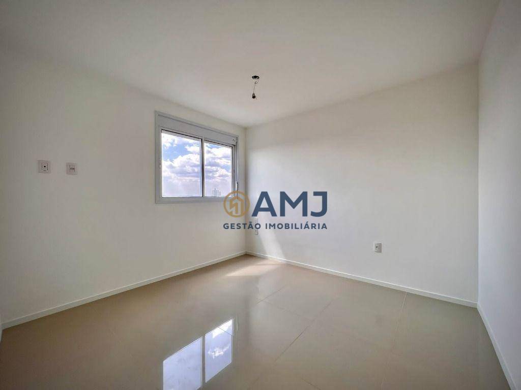 Apartamento à venda com 3 quartos, 81m² - Foto 12