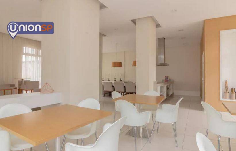 Apartamento à venda com 2 quartos, 68m² - Foto 11