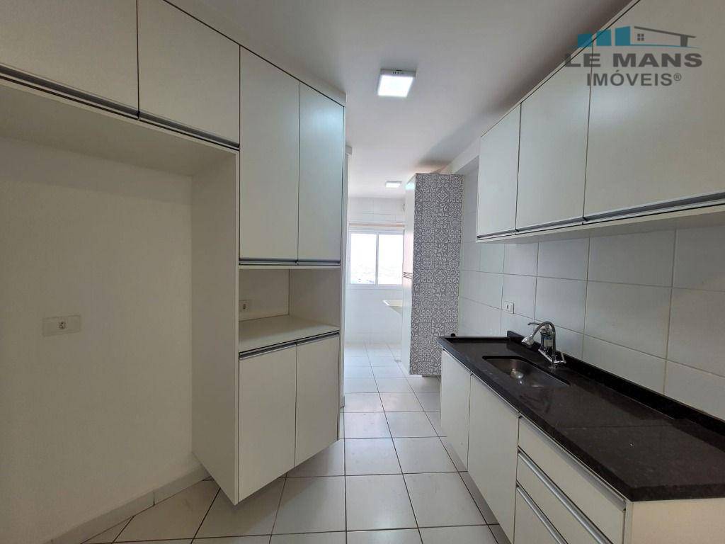 Apartamento à venda e aluguel com 2 quartos, 70m² - Foto 5