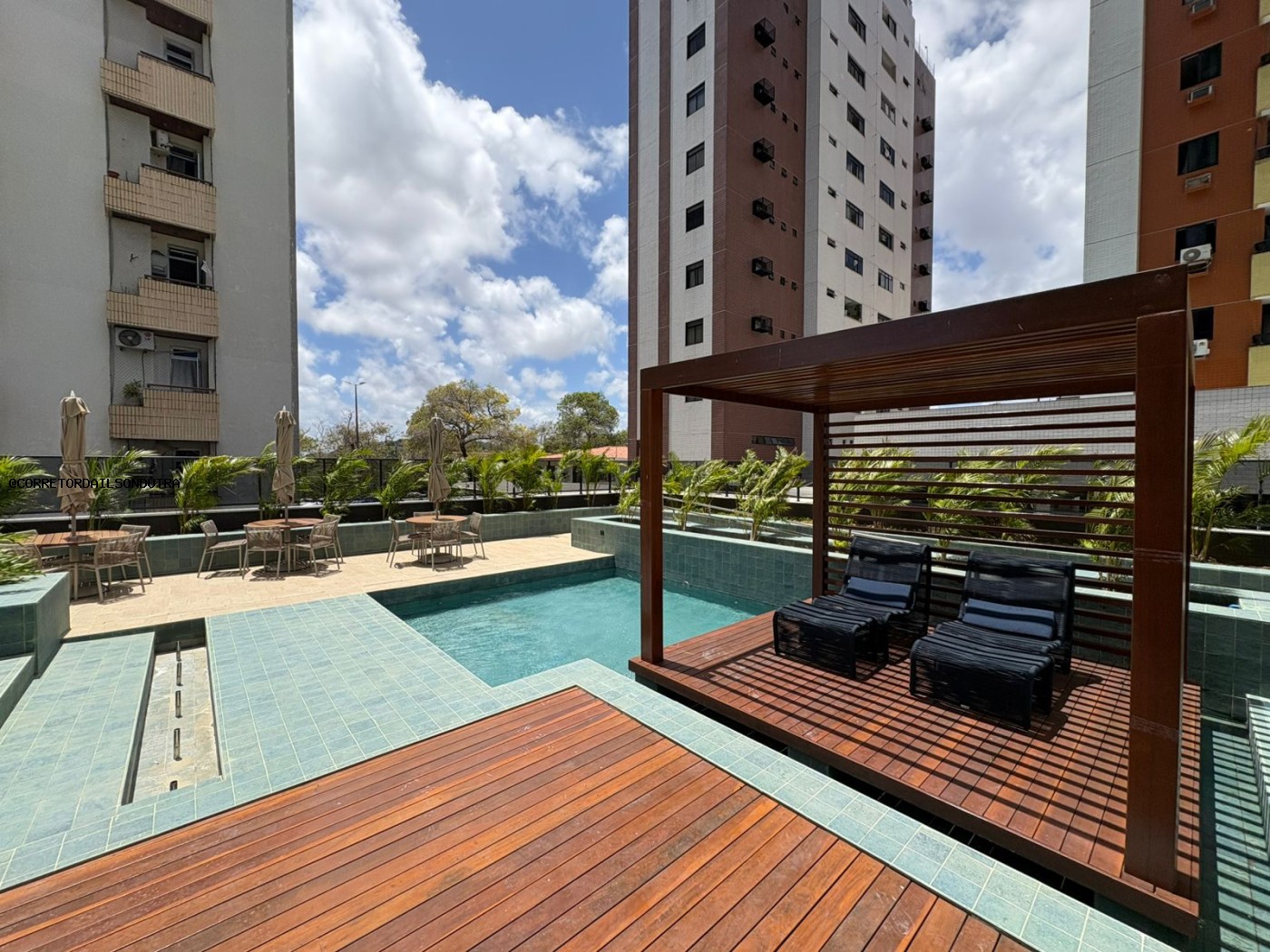 Apartamento à venda com 3 quartos, 117m² - Foto 7