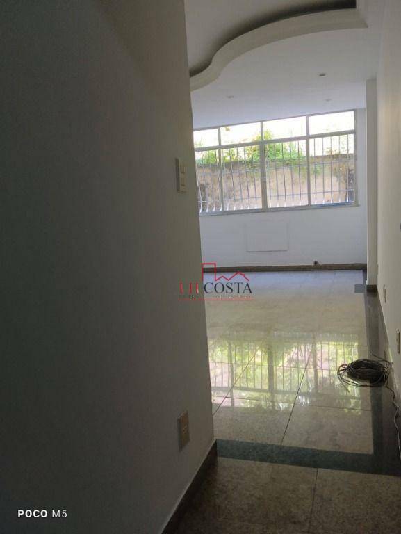 Apartamento à venda com 3 quartos, 110m² - Foto 4