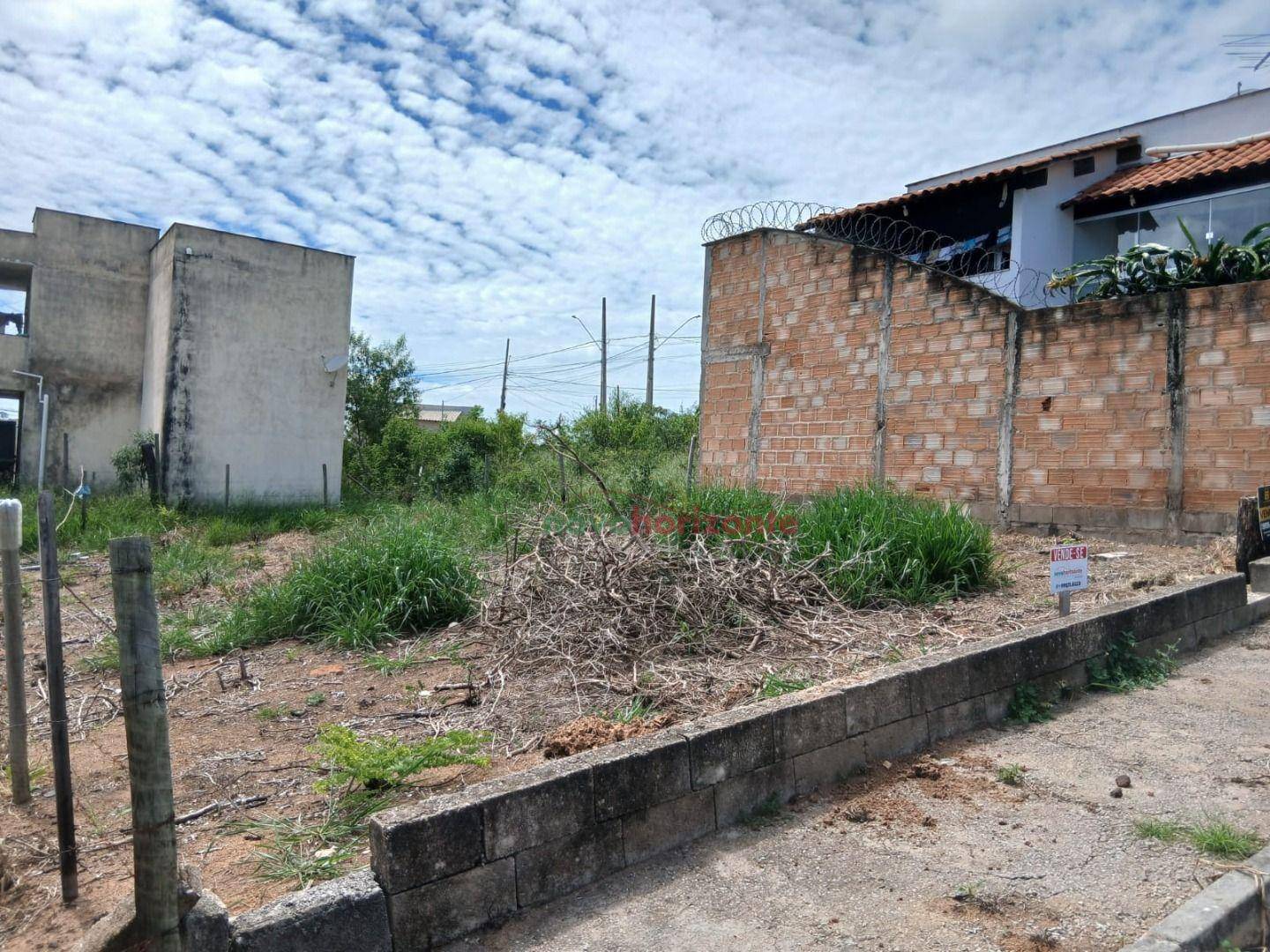 Terreno, 200 m² - Foto 2