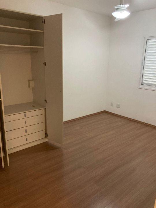 Apartamento à venda com 2 quartos, 79m² - Foto 3