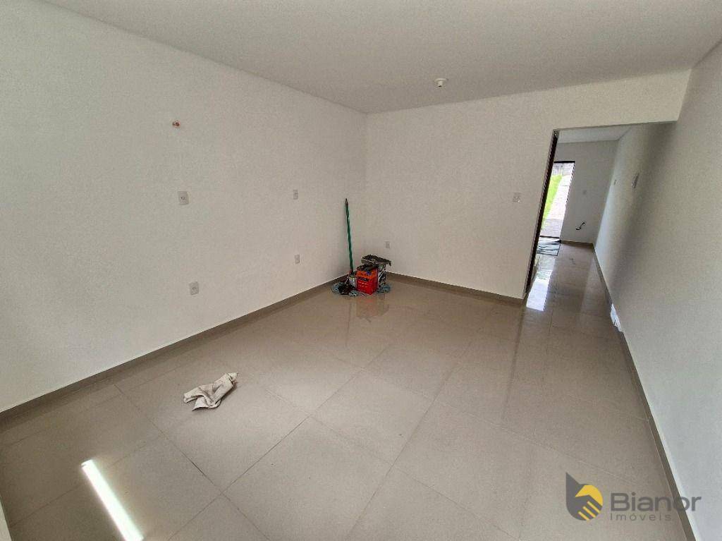 Casa à venda com 2 quartos, 98m² - Foto 6